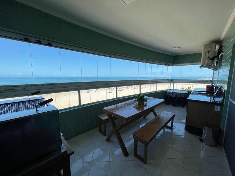 Apartamento Guilhermina De Frente Para O Mar Πράια Γκράντε Εξωτερικό φωτογραφία
